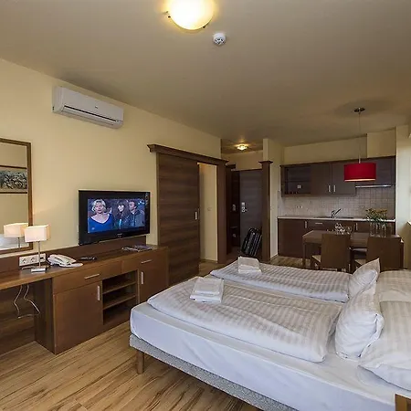 Kehida Family Szálloda Kehidakustány