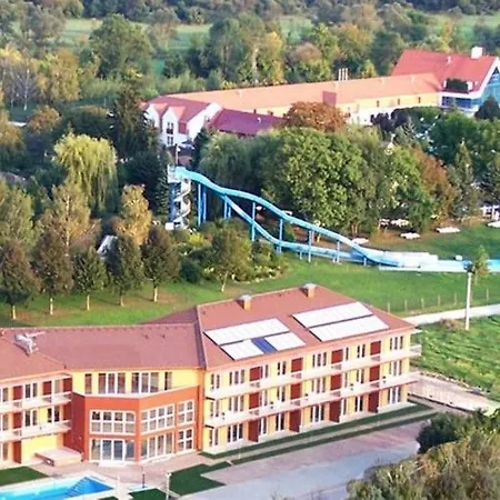 Kehida Family Szálloda 3*