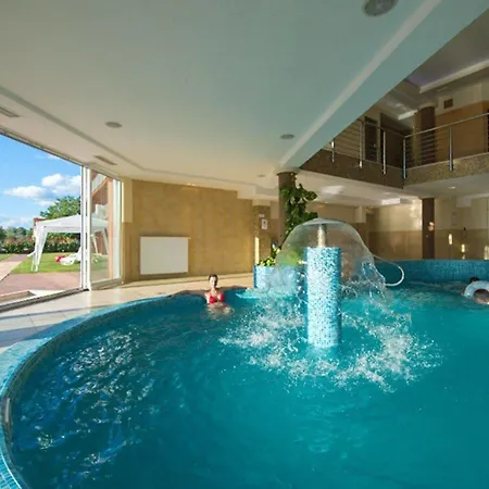 Kehida Family Szálloda Kehidakustány