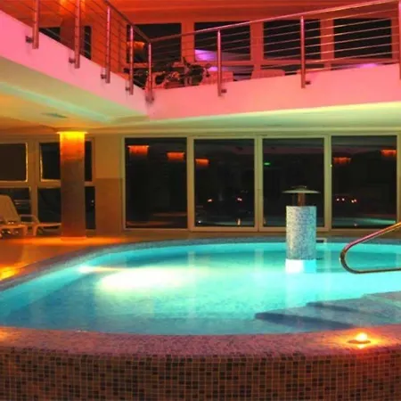 Kehida Family Szálloda Kehidakustány