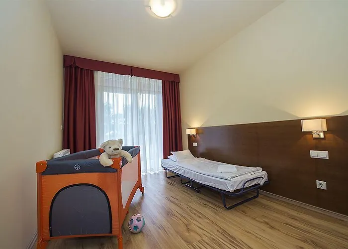 Kehida Family מלון