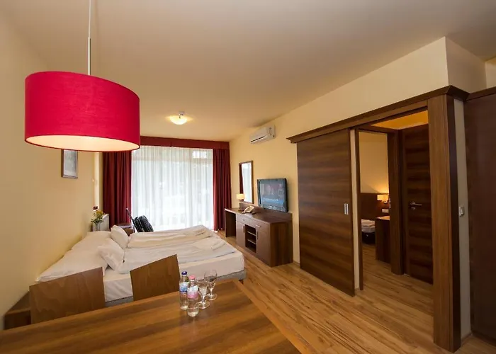 Kehida Family Отель