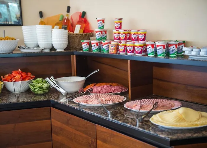 Kehida Family מלון