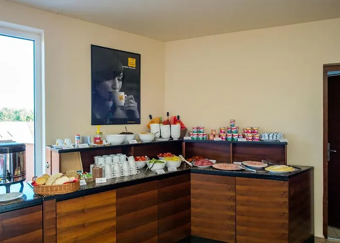 Kehida Family מלון 3*