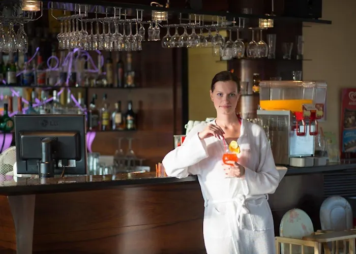 מלון Kehida Family Kehidakustány