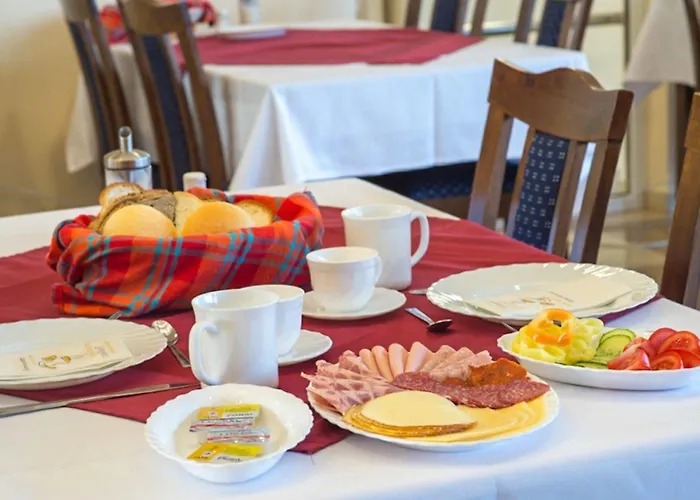 מלון Kehida Family 3*